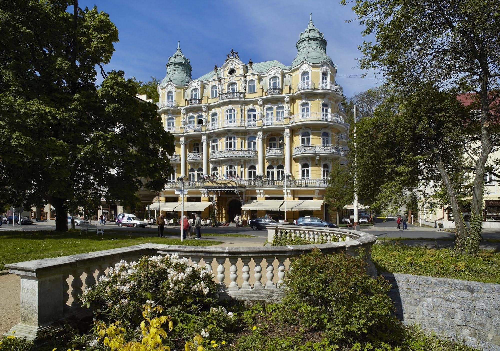 OREA Spa Hotel Bohemia Mariánské Lázně Esterno foto